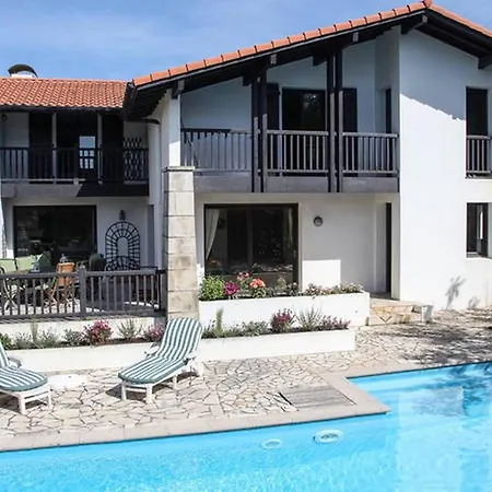 4br Contemporary With Private Pool - What'app - 0049-1762-5840-693 - For Reservations! 别墅 *